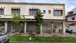 Ventana (D5), Shop House #466039541